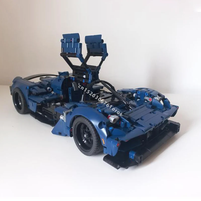 Технический Мартинс знаменитый валкирийский гоночный автомобиль модель