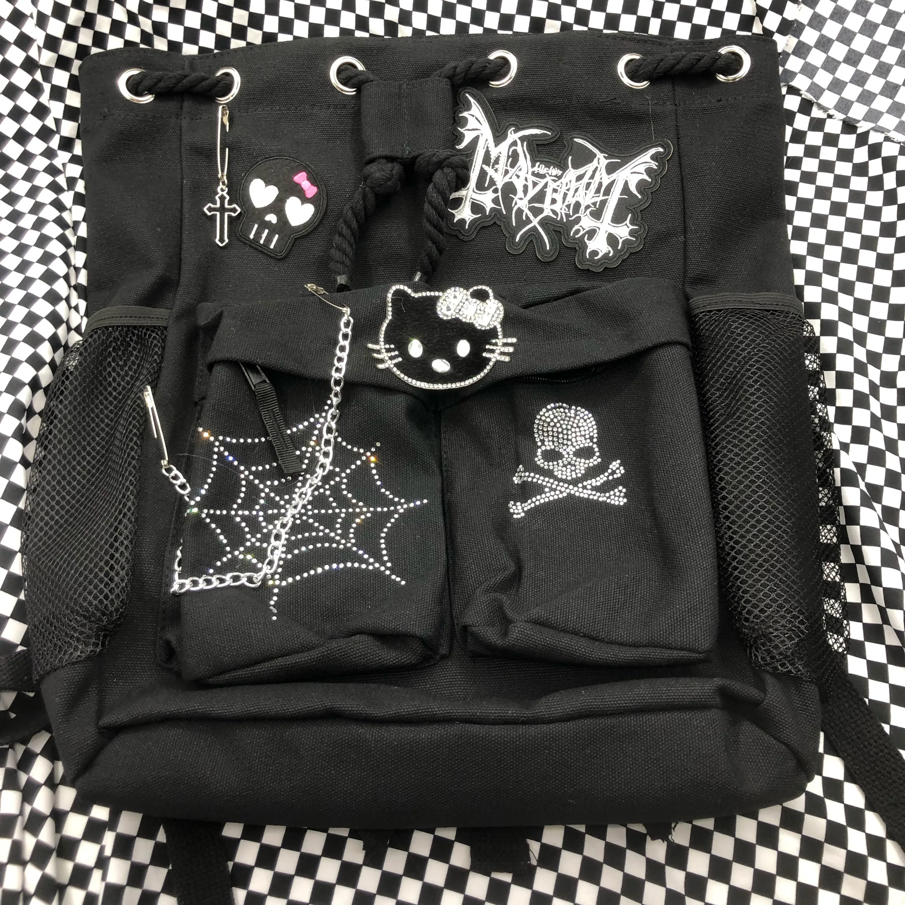 

Hello Kitty Backpack Drawstring Embroidery Spider Web Storage Bag Harajuku All-Match Kawaii Travel Shoulders Bag for Women
