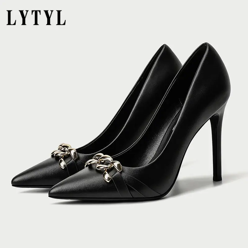 Женские туфли-лодочки на высоком каблуке 9 см с металлической цепочкой | Обувь