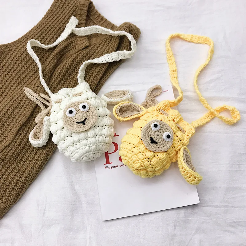 

Сумка-мессенджер на плечо из овечьей шерсти для девочек