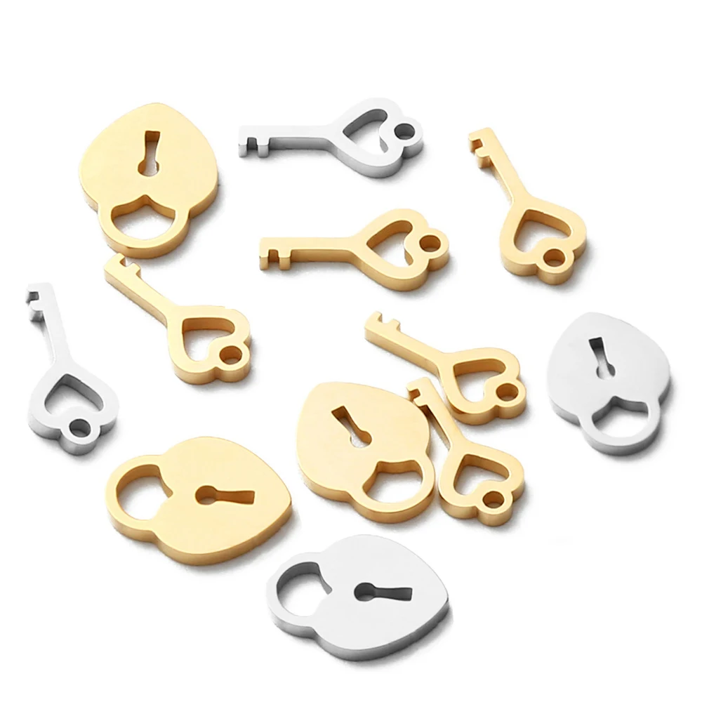 

5pcs 304 Stainless Steel lOVE Key Pendant Peach Heart Concentric Lock Couple Charms Accessories For DIY Necklace Jewelry Making
