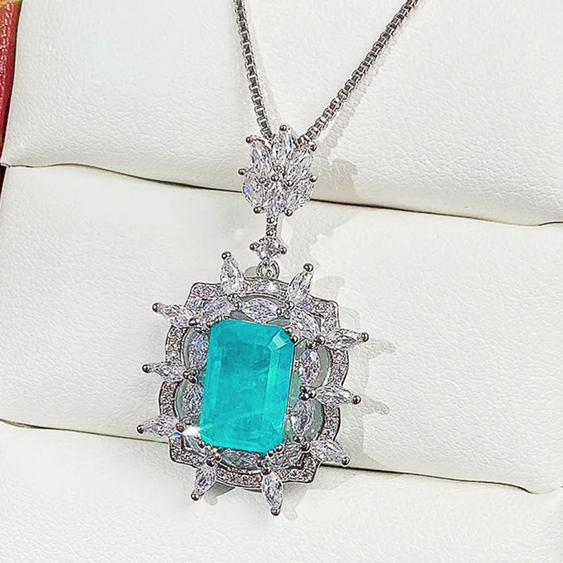 

New Unique Green Stone Wedding Necklace Women Brilliant CZ Elegant Lady's Pendant Anniversary Gift Fashion Jewelry