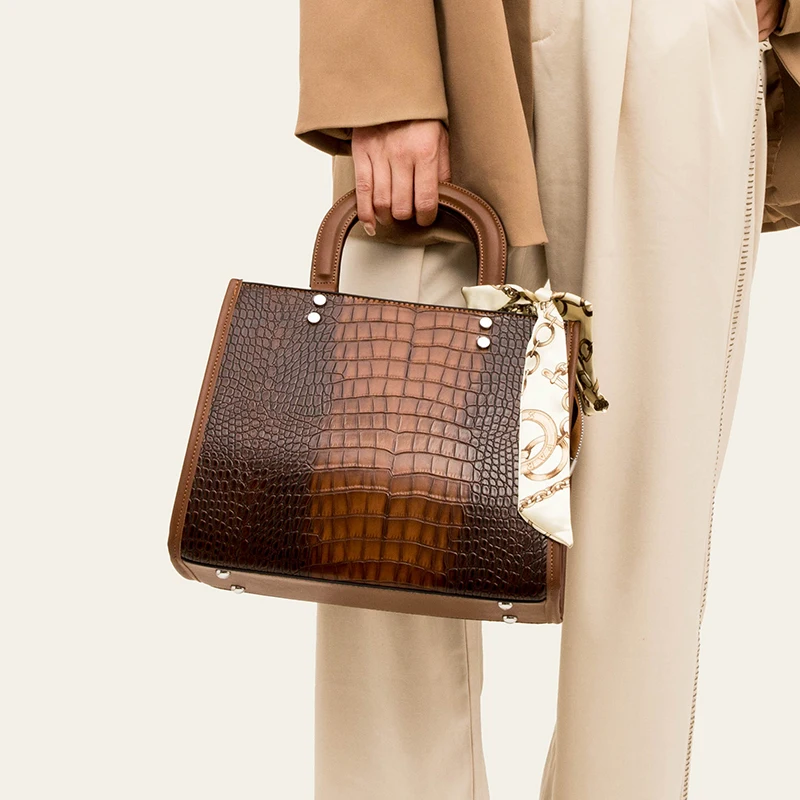 

YILIAN Premium Leather Lady Cross body Bag Crocodile Lady Cross shoulder Handbag Lady 2022 High quality lady handbag