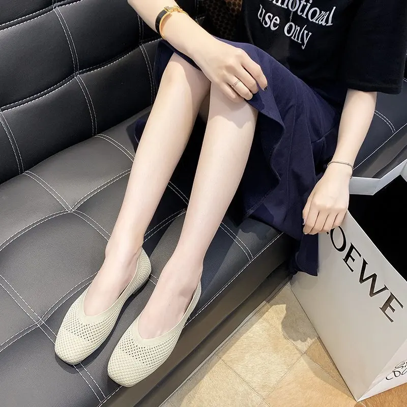 

Сандалии-желе женские с перфорацией, модные босоножки из сетчатого материала, Повседневная пляжная обувь на плоской подошве, лето 2021