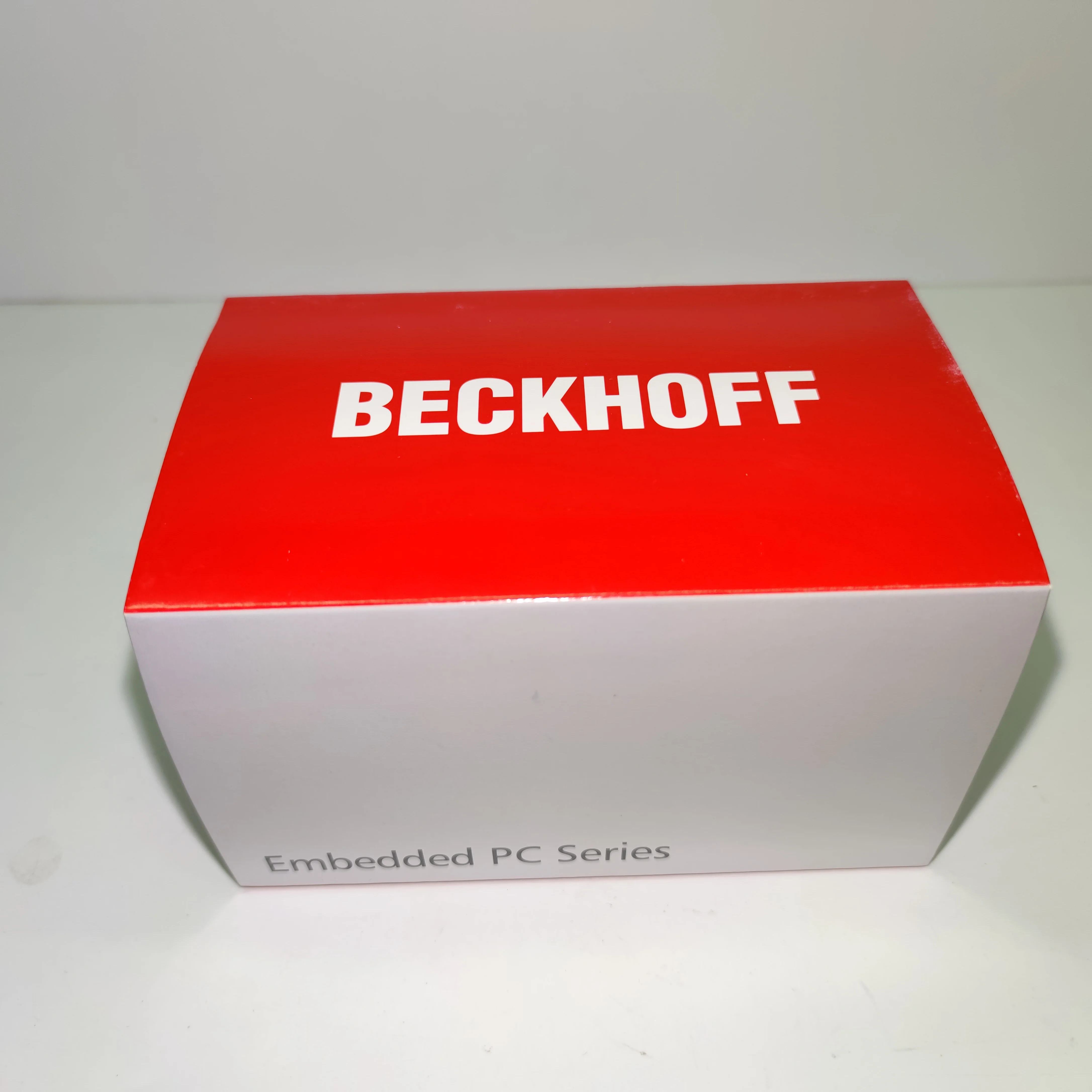 Фото BECKHOFF CX5130-0121-4GB 6336 CX5130 |   Встраиваемый ПК с процессором Atom E3827, абсолютно новый и оригинальный, добро пожаловать к заказу №4