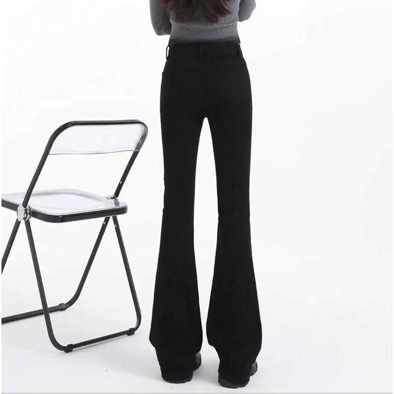 Зимние утепленные широкие джинсы на плюшевой подкладке женские теплые с высокой