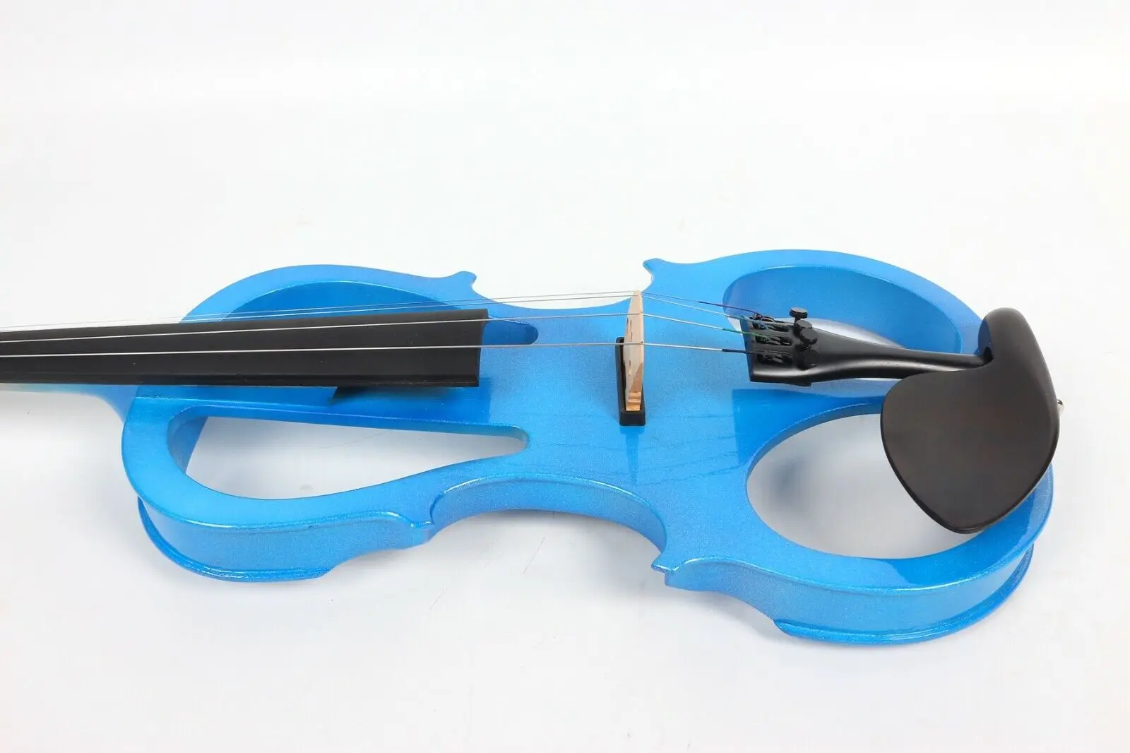 форма скрипки. скрипка 1/4 fabio sf-32015e. форма скрипки. укулеле страдивари. необычная скрипка.