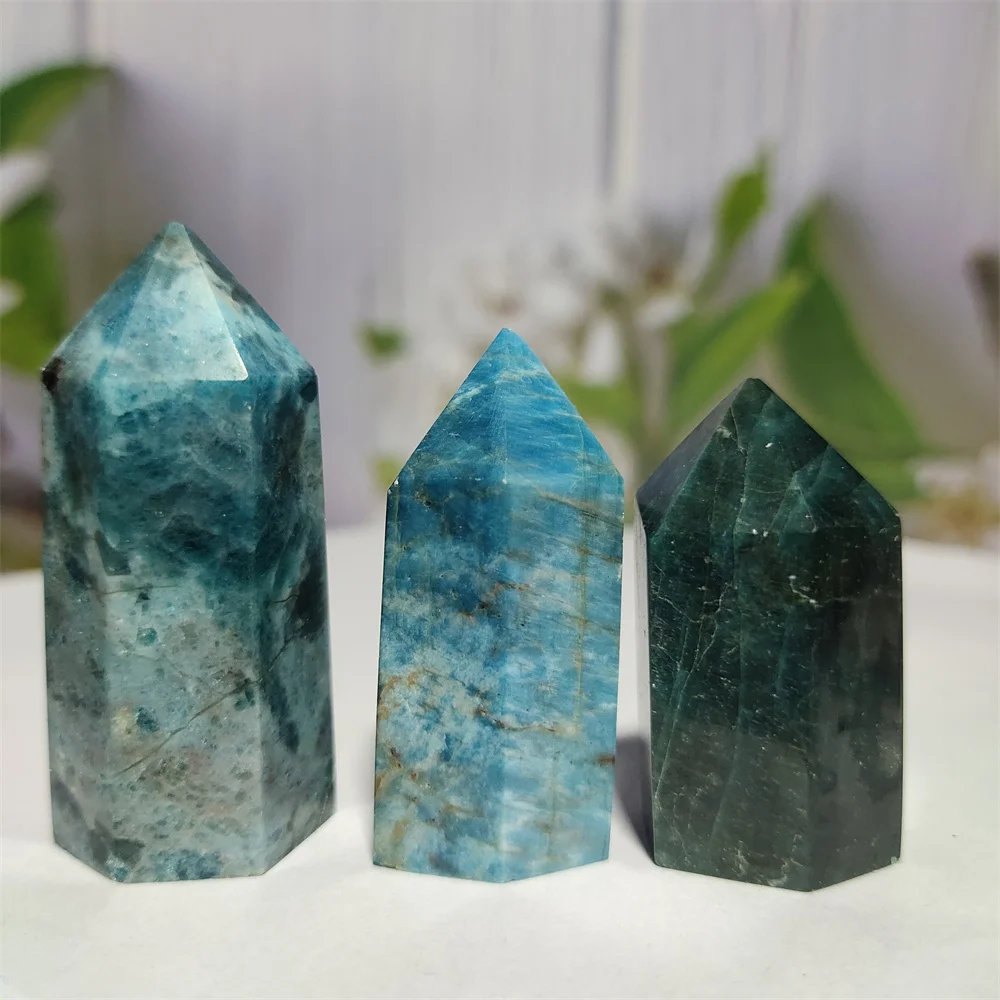 Голубой Апатит натуральный кристалл полированный драгоценный камень