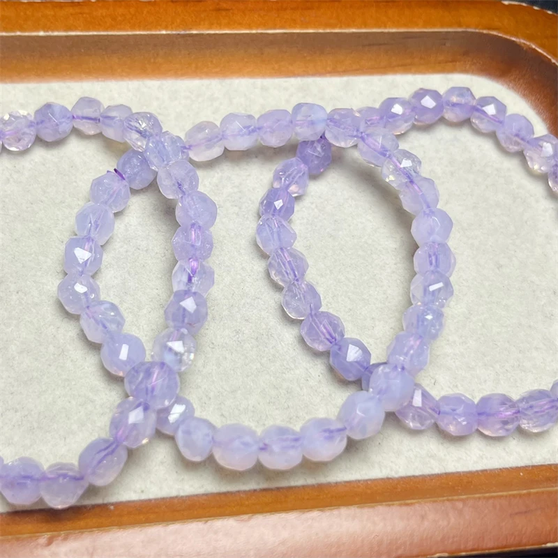 Детский браслет из яшмы