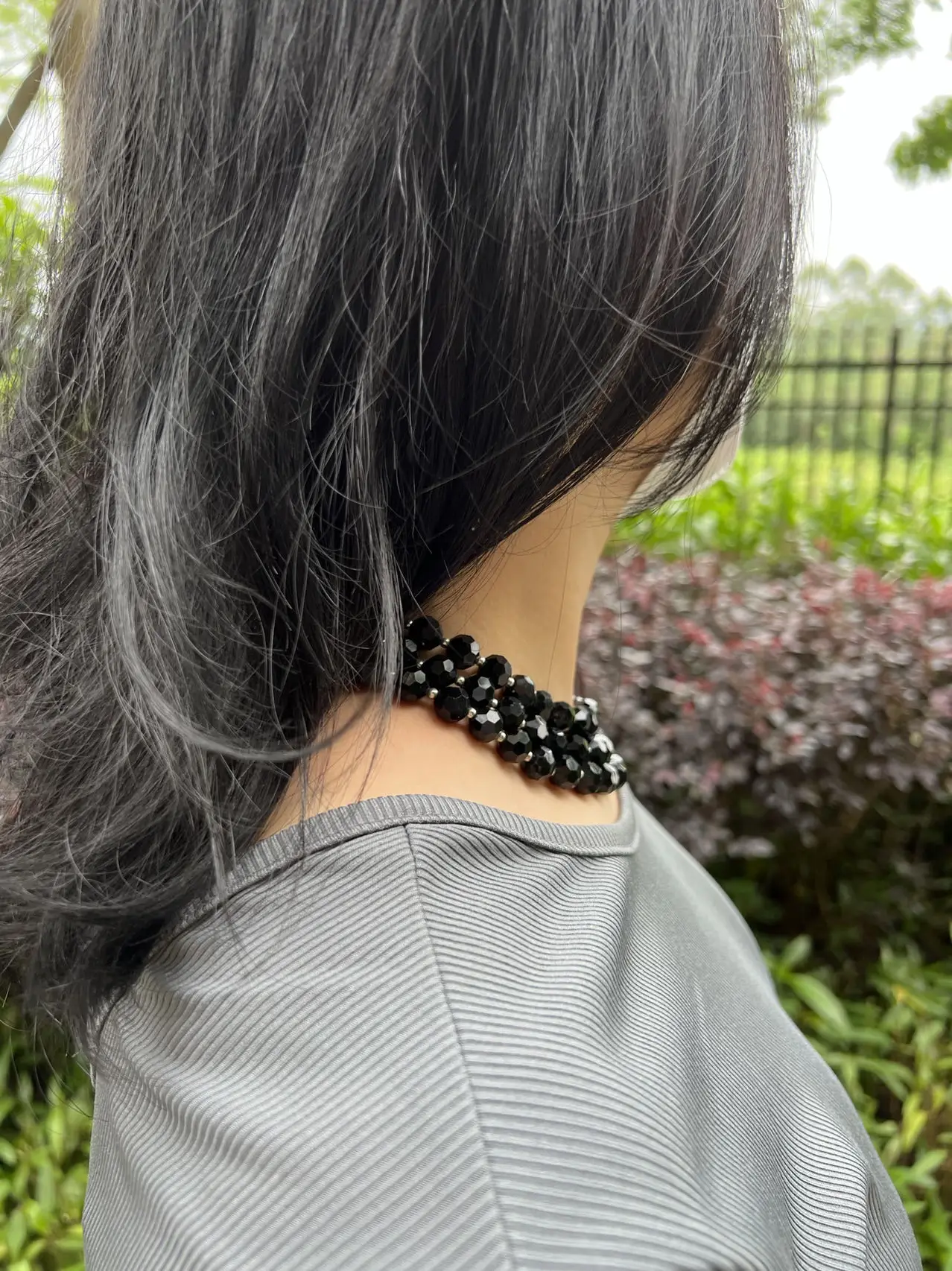 

Retro Three Layers Planet Short Choker Necklace for Women Black Beaded Choker Chain Female Wedding Jewelry Girl Birthday Gifts