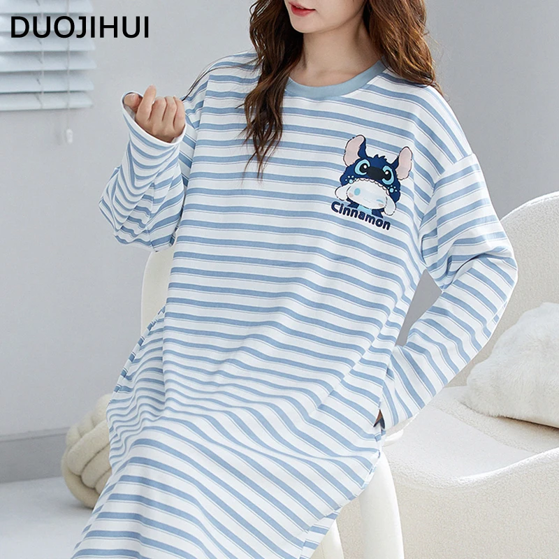 

DUOJIHUI Classic Stripe Spell Color Women's Sleepwear Chicly Bra Loose Simple Pocket Fashion Long Sleeve Sweet Female Nightgowns