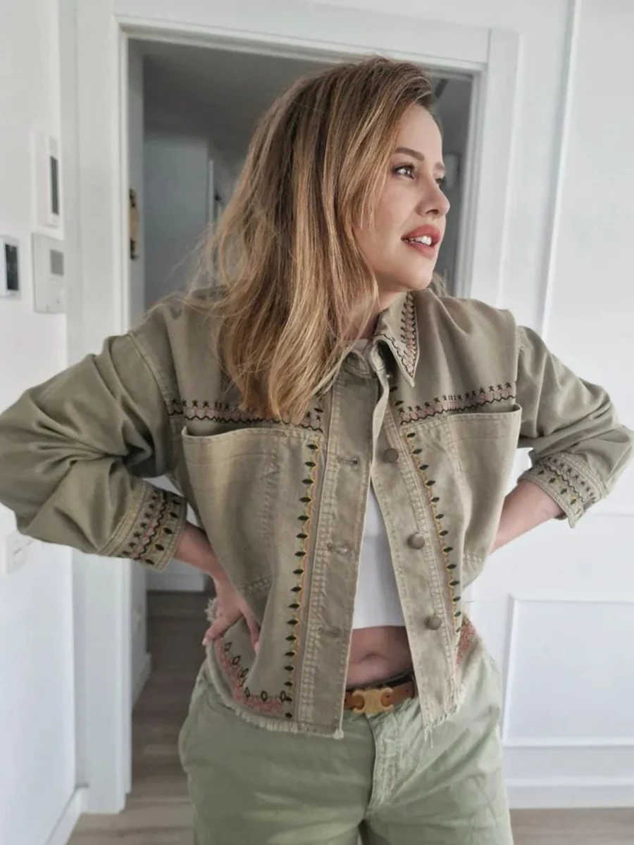 

Plant Flower Embroidery Shirt Coats Women Single Breasted Tassel Hem Long Sleeve Casual Vintage Shirts Outwear Jackets Female
