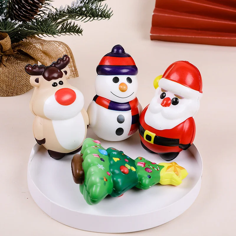 Juguetes blandos de 4 unids/set para niños, regalo de Navidad, Papá Noel, muñeco de nieve, alce, árbol de Navidad, lindo, aumento lento, alivio del estrés, juguetes para apretar