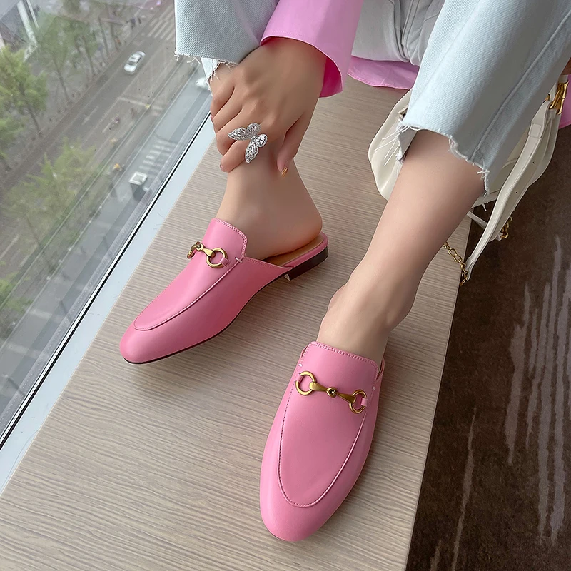 Size 34-44 New Genuine Leather Slippers Women Mules Flat Summer Ladies Shoes Fashion Metal Buckle Brand design Lazy Shoes