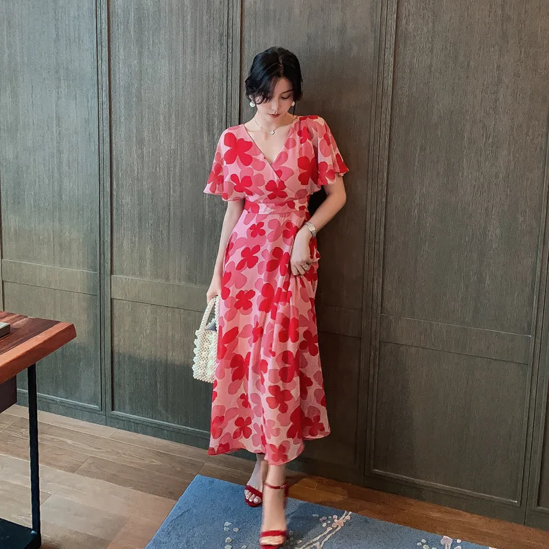 

2022 Summer Fashion V-neck Floral Dress Women's Back Hollow Lace-up Print Red High Waist Chiffon Dress Long Skirt Women