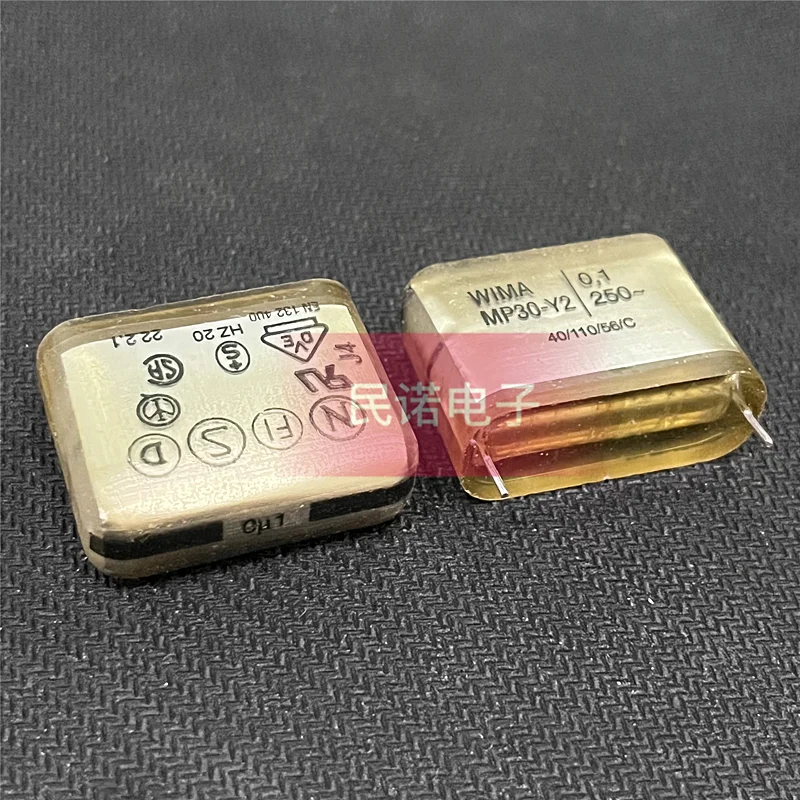 

5pcs/lot DIP capacitance MP30-Y2 250VAC 0.1UF 250V 104 100NF leg width 27.5 New and origianl