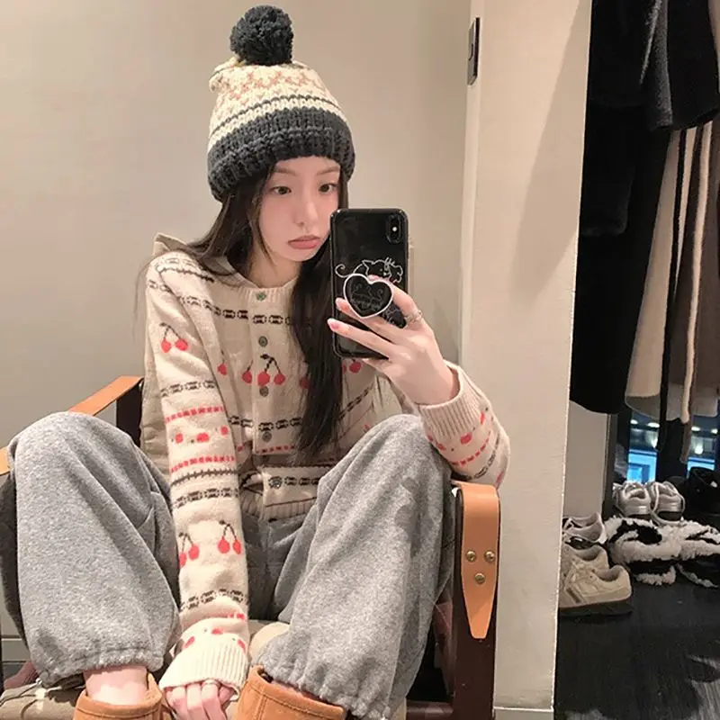 Gaganight женский ретро контрастный вишневый жаккардовый вязаный кардиган 2024