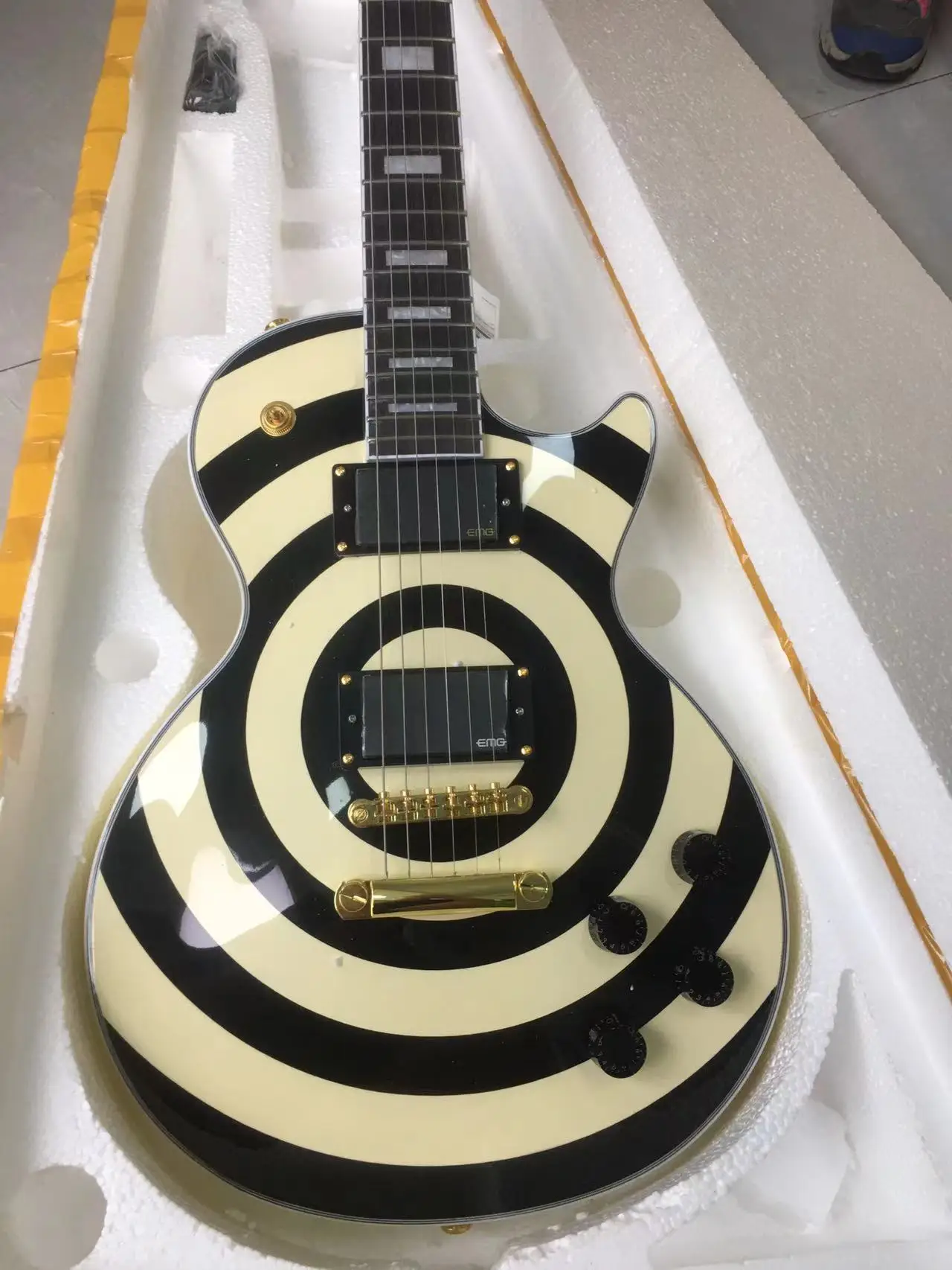

Factory outlet the top quality Send in 3 days Shop Zakk Wylde Bullseye EMG Pickups LP Electric Guitar EDSF