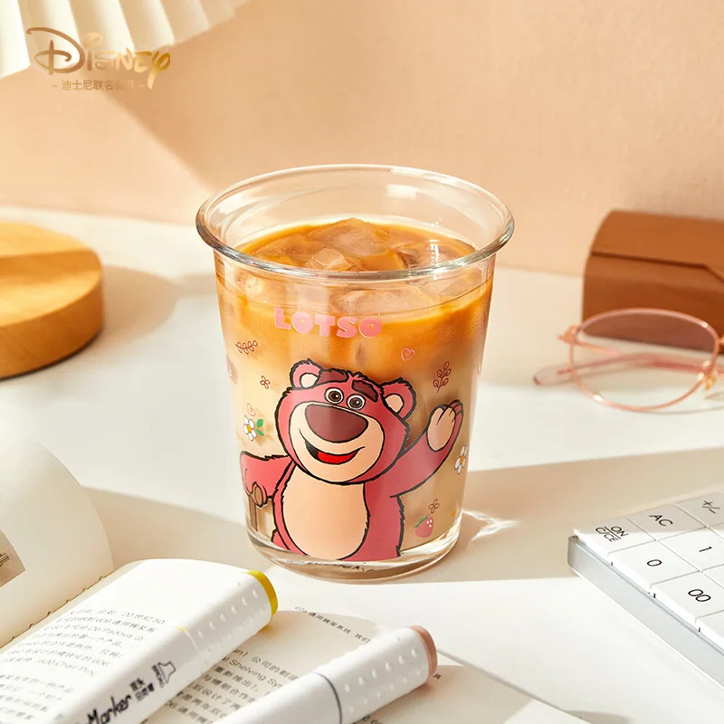 Стеклянная чашка с мультипликационным изображением Минни клубники медведя из