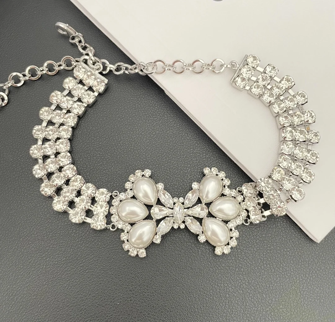 New Vintage Luxury Bow And Collar Necklaces For Women  Para Mujer Collares Fashion  Jewelry Collier Femme Pendant Grandes Mujer
