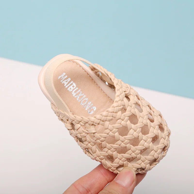 

Baby Girls Woven Sandals Hollow and Breathable Summer Beach Shoes Flat Shoes Girl Princess Sandals Fashion Versatile Shoes 2023