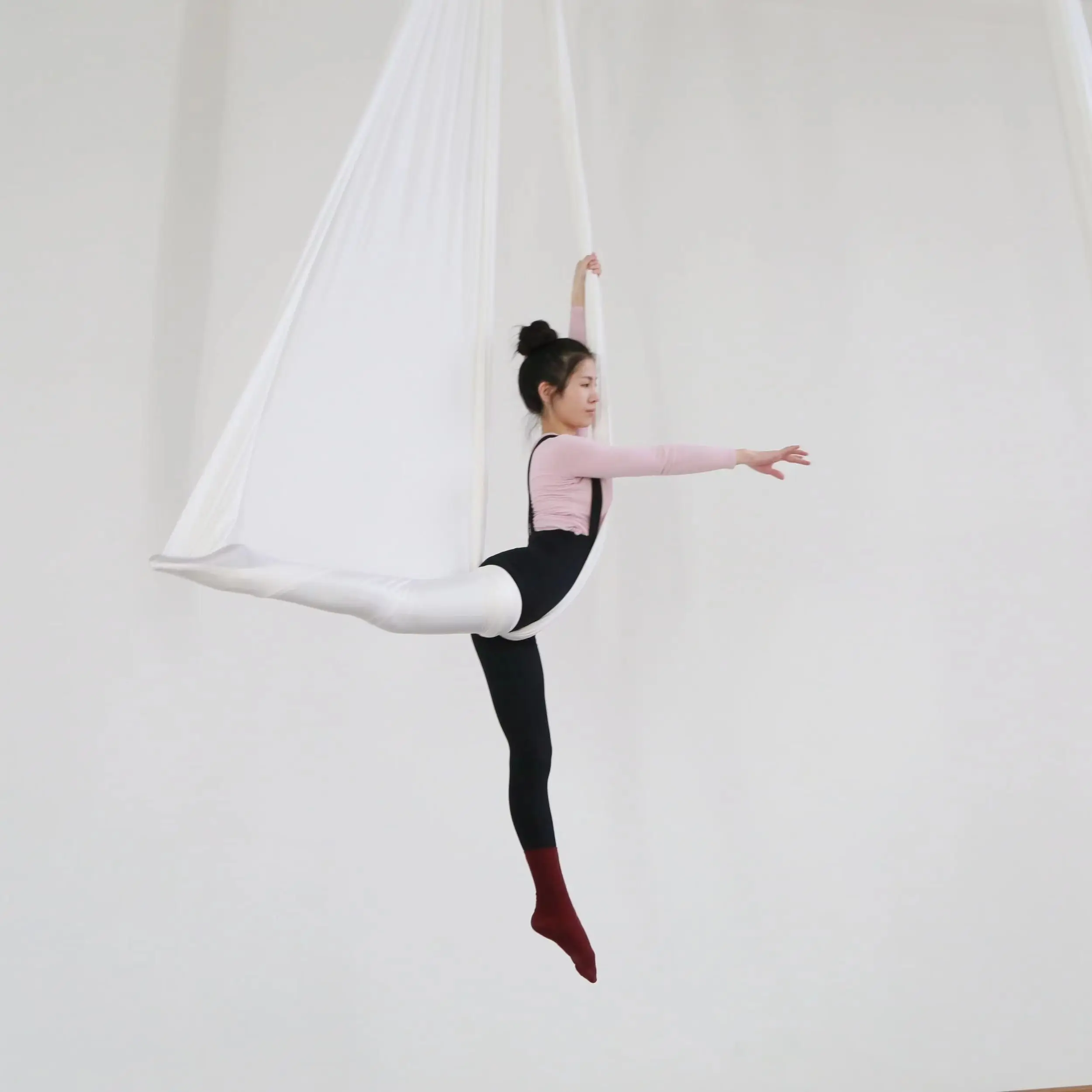 

Prior Fitness 7M Aerial Hammock Full Set High Strength Flying Complete Kit with 2 Daisy Chain 2 Carabiner