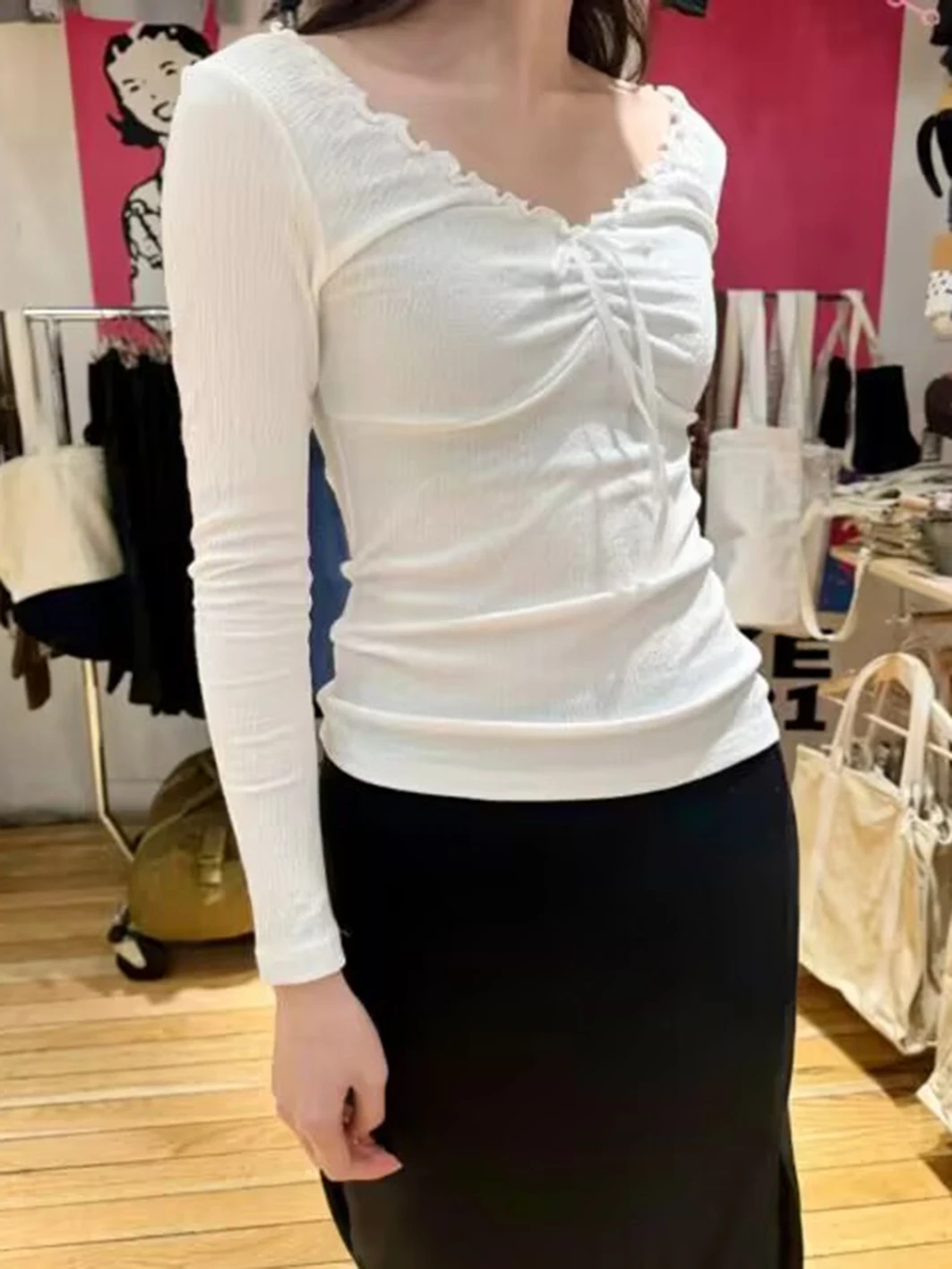 Футболка с длинным рукавом и складками женская весенняя футболка оборками