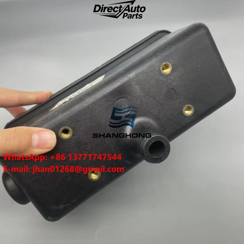 Фото Запасные части для авто SH: Расширительный бачок 12-826 для Thermo King и Carrier Transicold №1