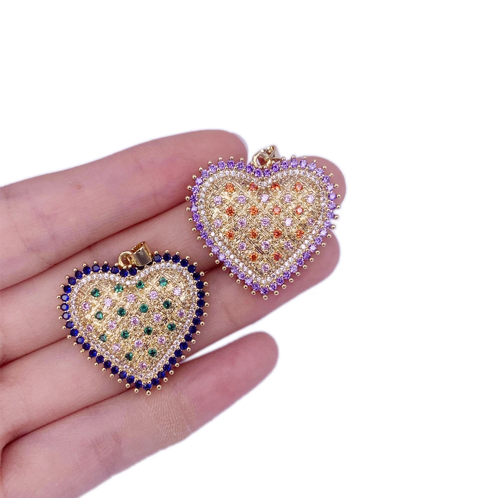 

Fashion Sweet CZ Zircon Colorful Heart Charms Pendant Gold Plated Necklace Bracelat Accessorise Fo Female DIY Jewelry Findings