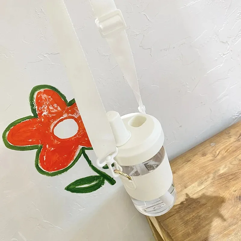 у ekologiczną plastikową butelkę na wodę Boba Jemuchu do uprawiania sportów świeżym powietrzu z pokrywką i słomką Anti-Bis
