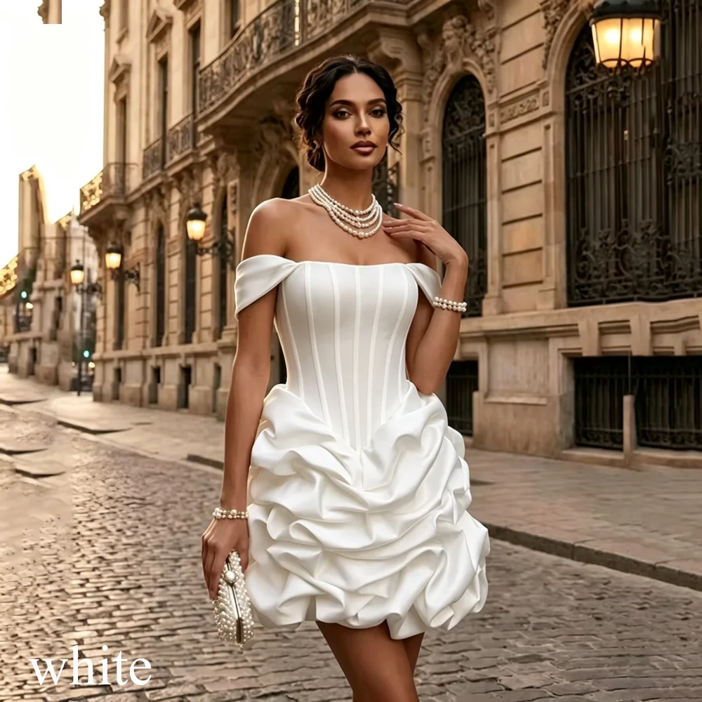 Фото Изысканное мини-свадебное платье из атласа с кружевом, открытыми плечами, без рукавов, с открытой спиной, на шнуровке, короткое, плиссированное, с пайетками, на заказ №4