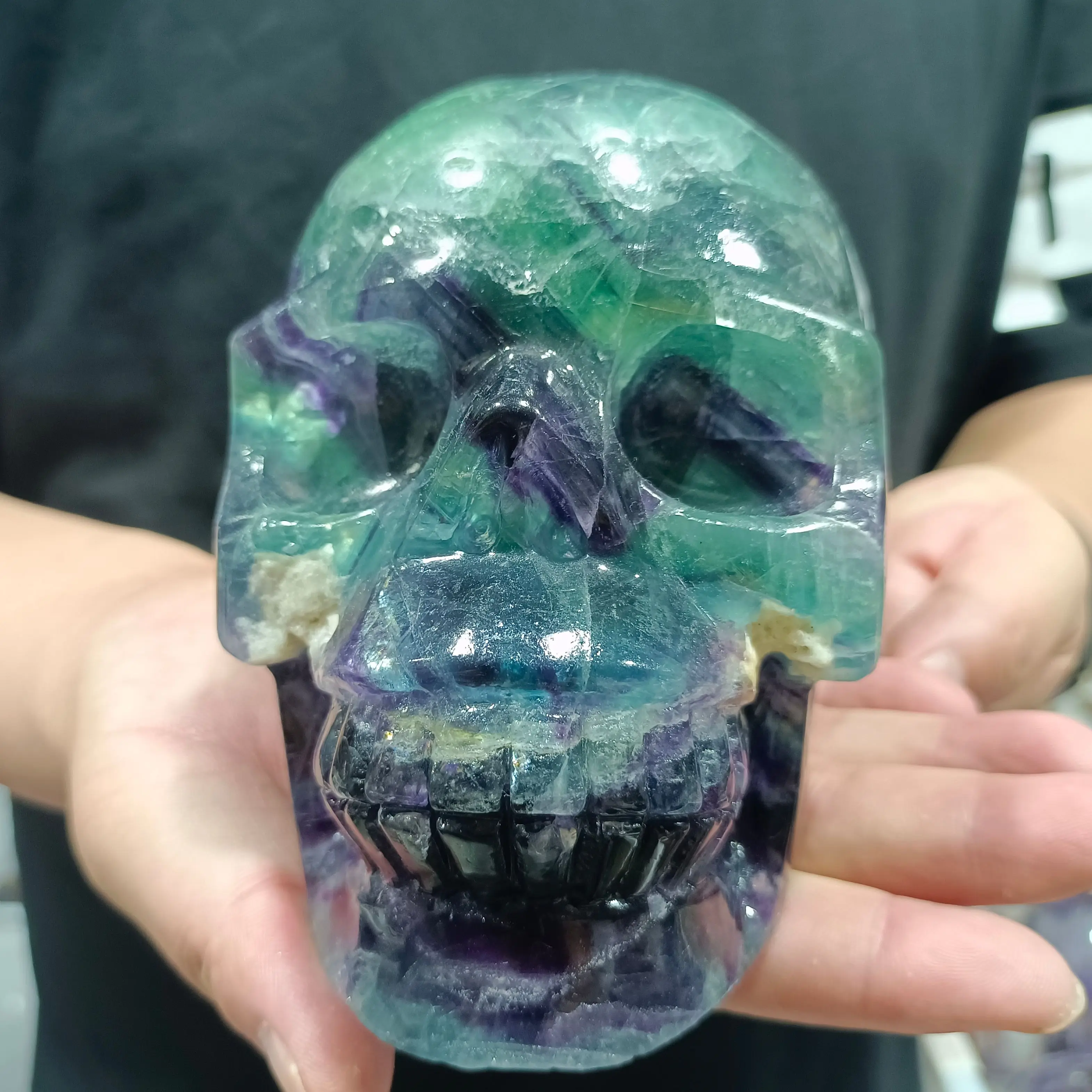 NATURAL FLUORITE HAND CARVED SKULL CRYSTAL ENERGY HOME DECORATION CRAFT GIFTS