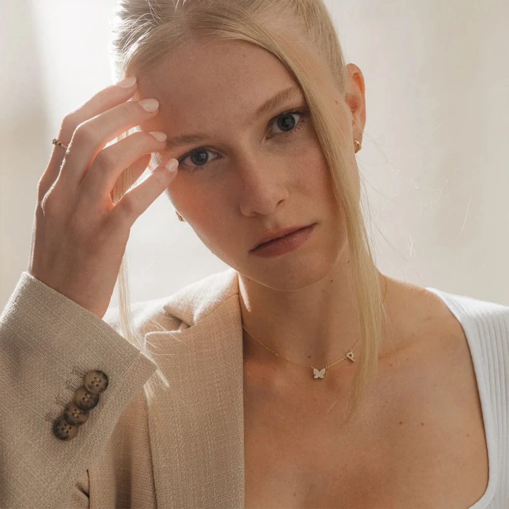 Personalized Customized Women's Letter Necklace Stainless Steel Women's Crystal Necklace Butterfly Love Letter Pendant Ornaments