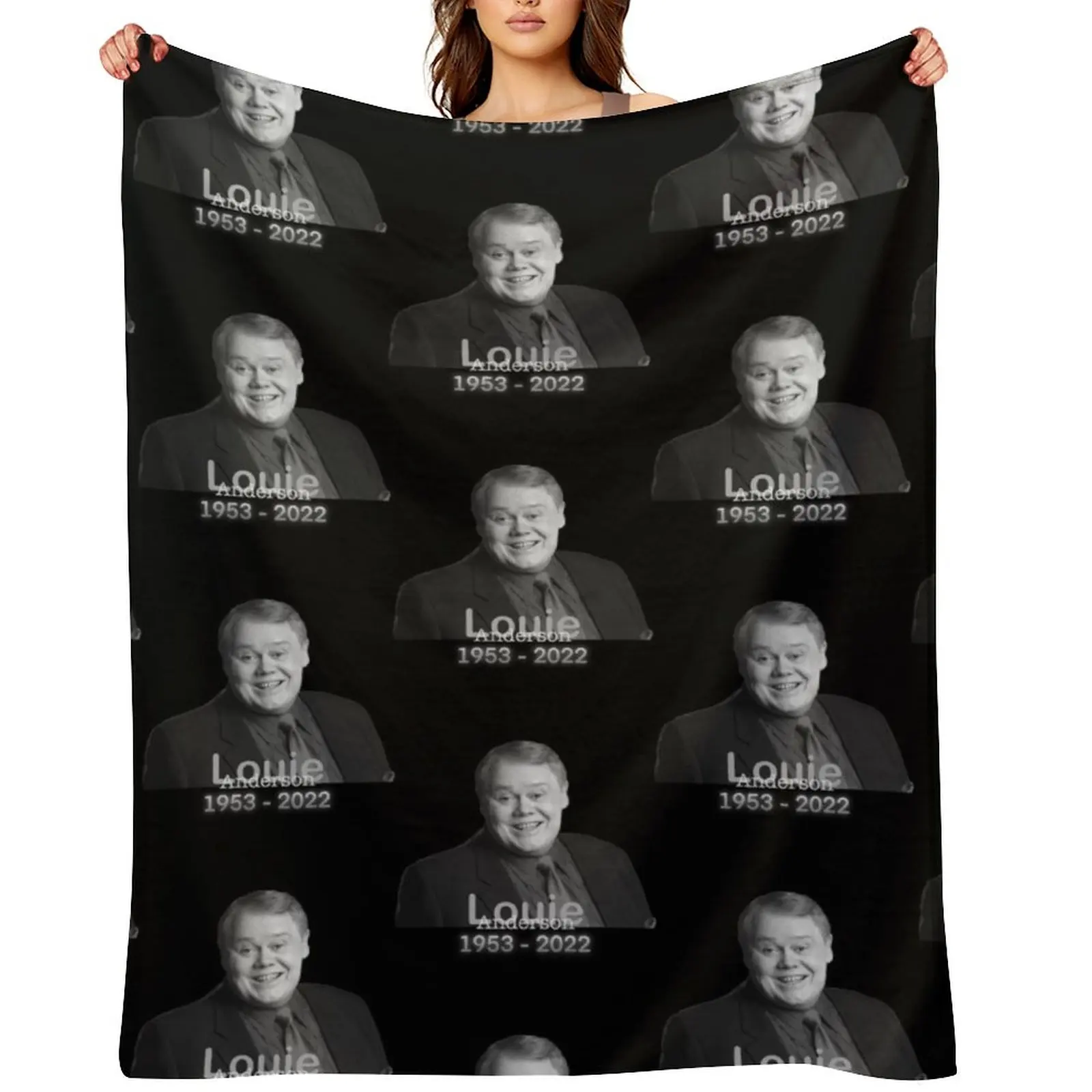 Фото Плед Bye Louie Anderson: Красивый, Мягкий, Большой, Дизайнерский – для Декора Диванов №1