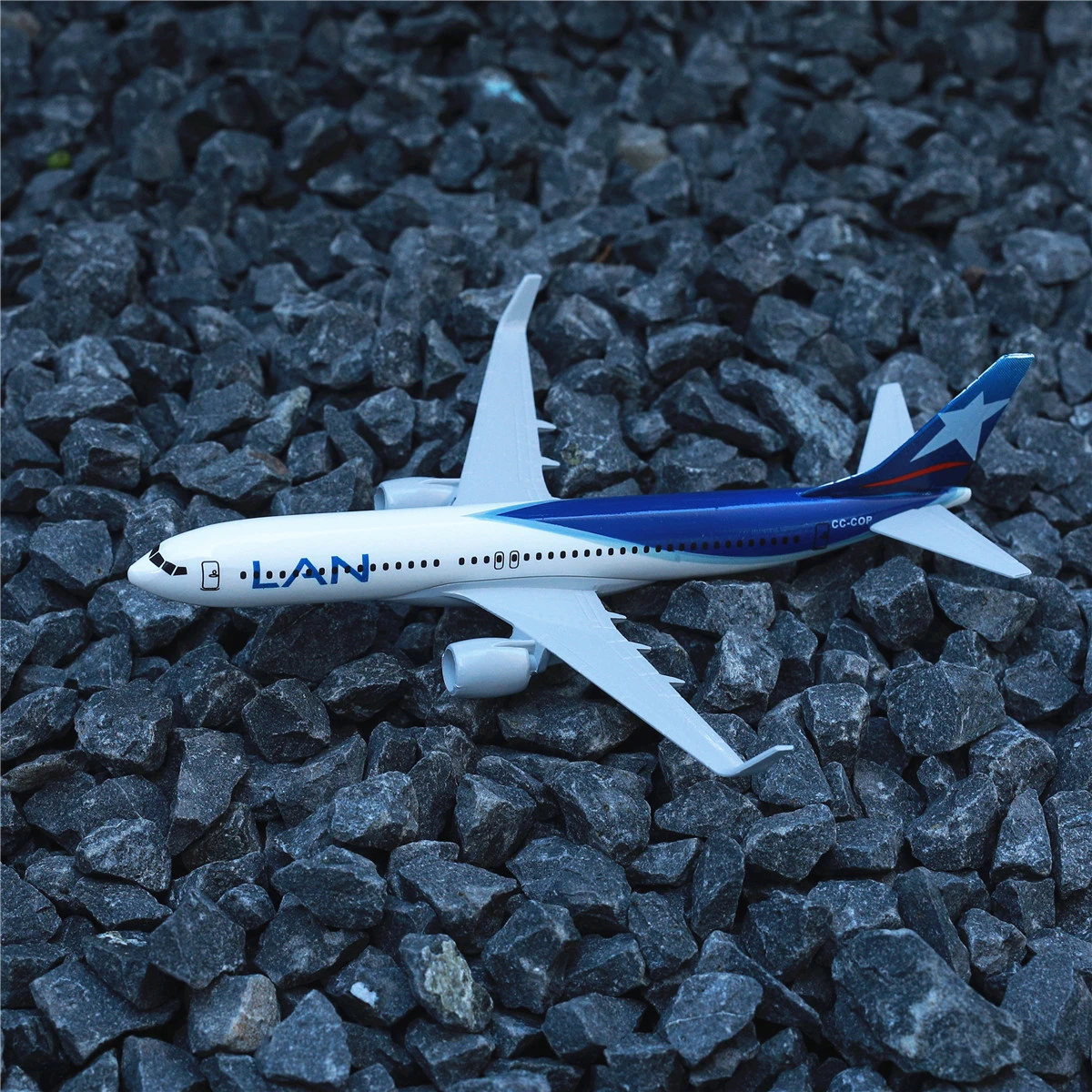 Масштаб 1:400 металлический самолет Реплика 15 см LAN LATAM GOL Airlines Boeing литьевая модель