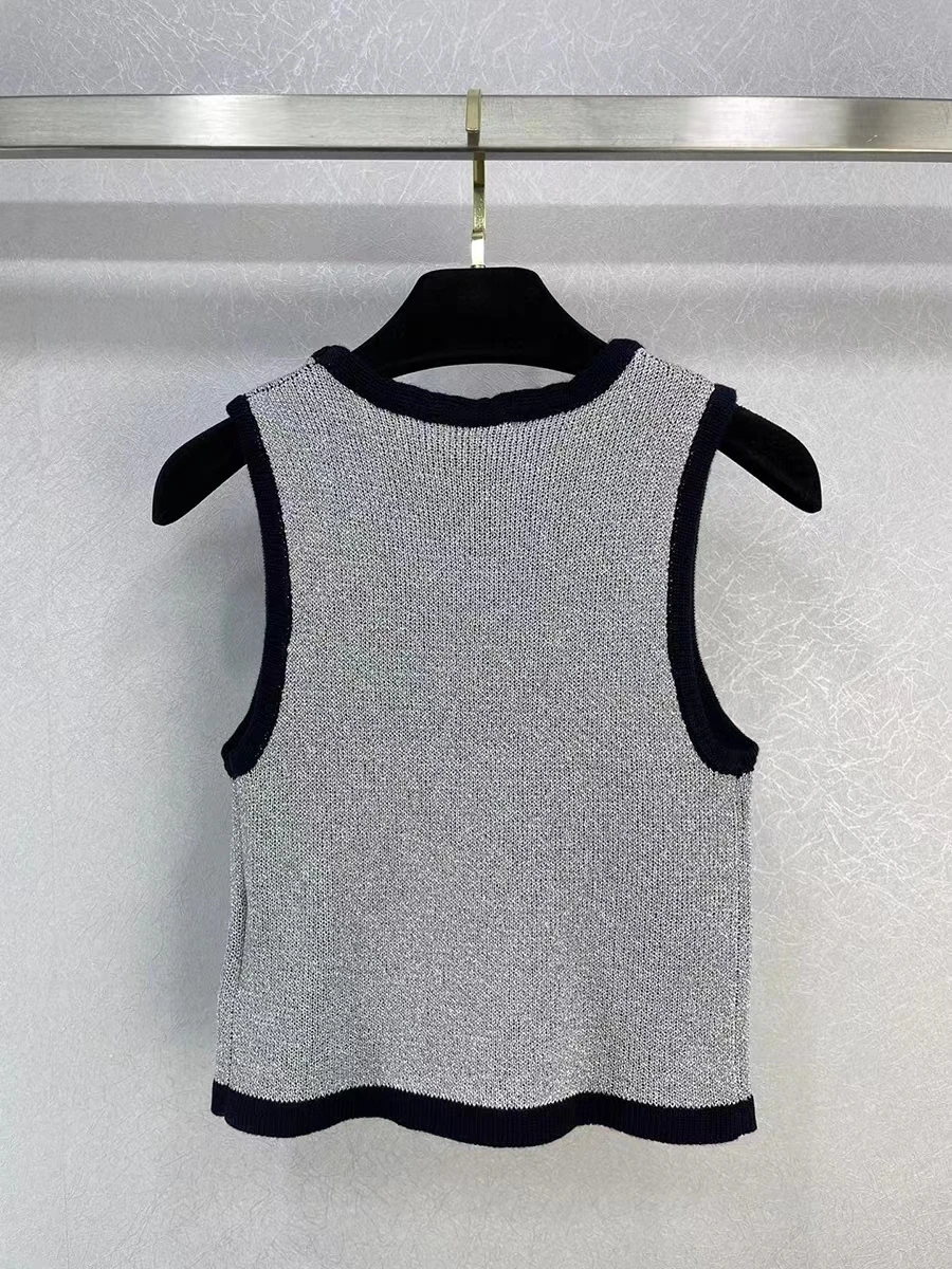 

Women's vest early spring new Joker slim short sweet cool girl age-reducing temperament knitted sleeveless top.