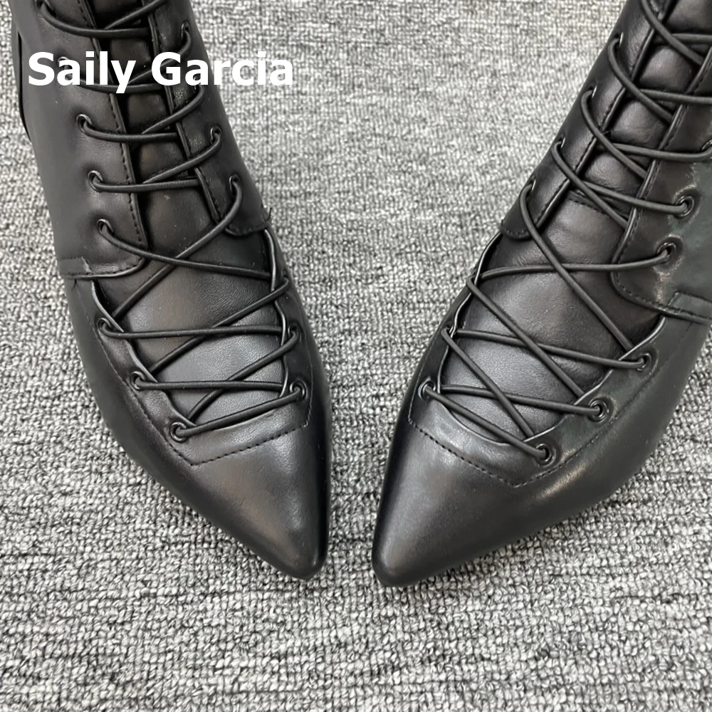 Женские ботинки на шпильке черные повседневные из натуральной кожи среднем