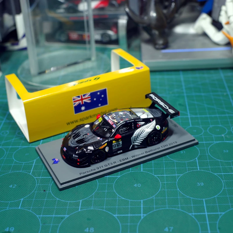 

SPARK Model 1/43 2019 Bathurst 12H Porsche 911 GT3 R 912# Car Model Collection Ornament Gift