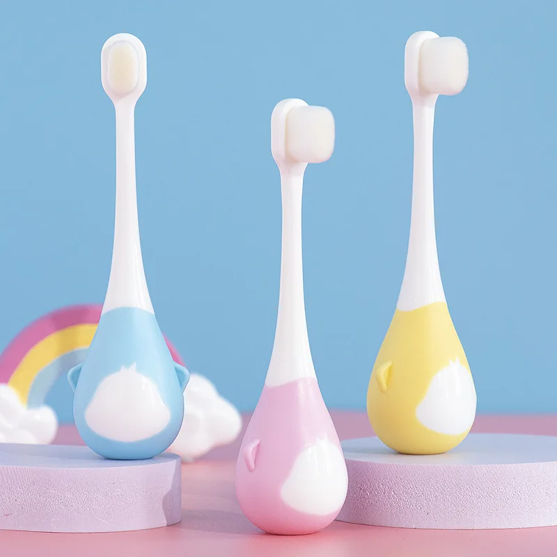 

Зубная щетка для детей, зубная щетка с мягкой щетиной, мультяшный маленький пингвин, портативная бактериостатическая и античувствительная ...