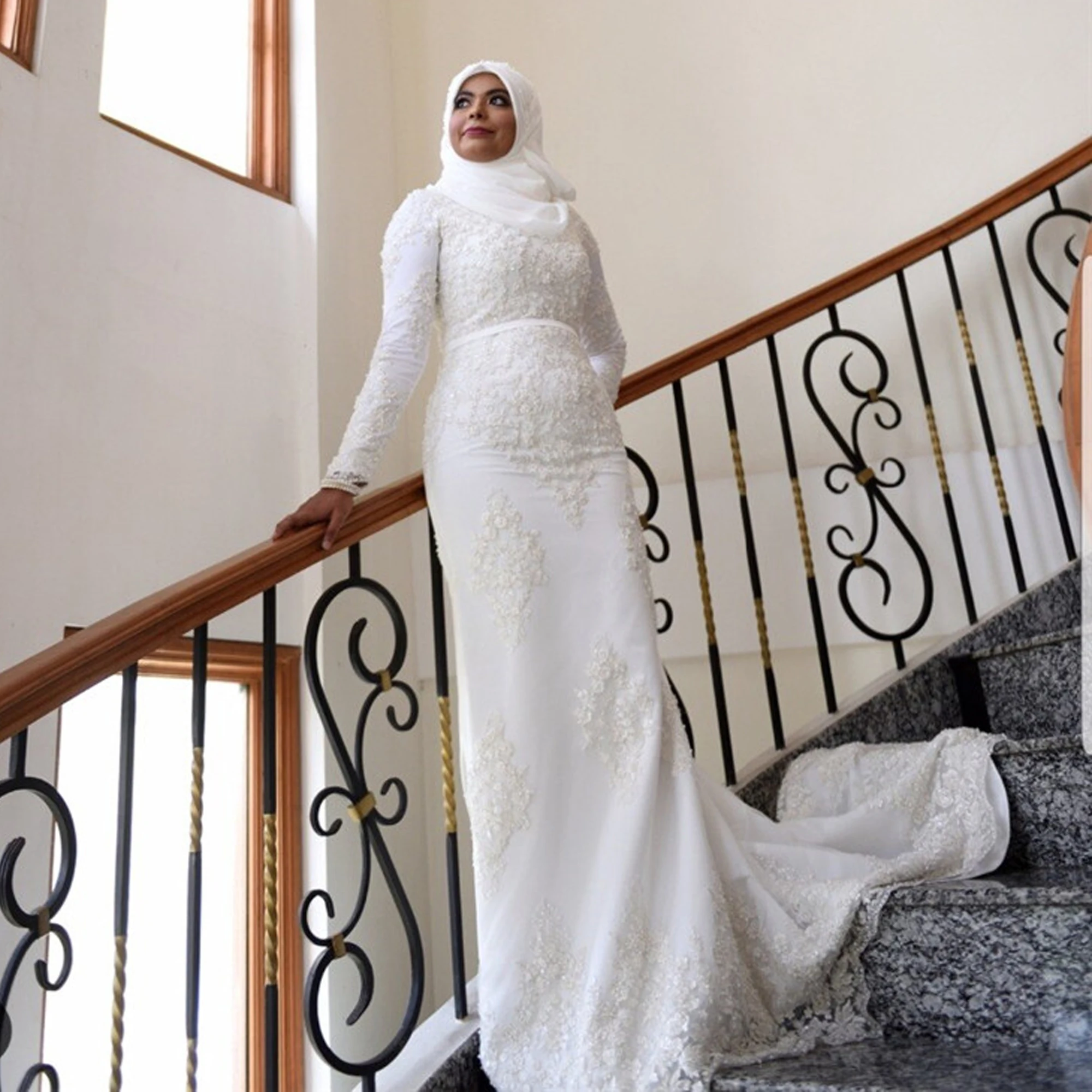 

Modest Long Sleeves Muslim Lace Appliques Wedding Dress Mermaid Beading Islam Bridal Gowns Middle East Dubai Vestidos De Novia