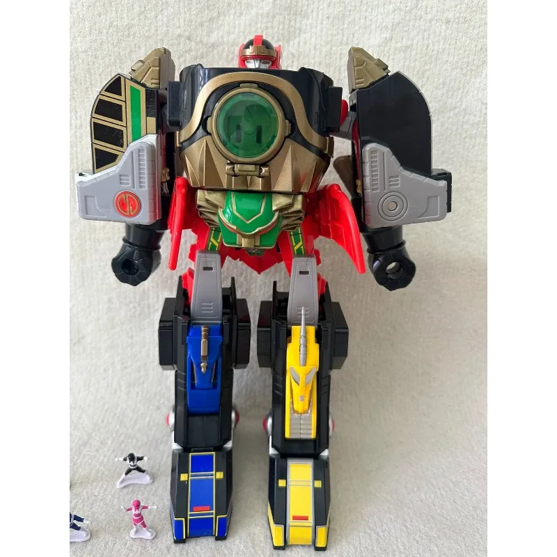 Фото Коллекционная фигурка Ultimate Mega Thunderzord: Энергетический жезл Thunder Saber из Mighty Morphin Power Rangers Re-Ignition №2