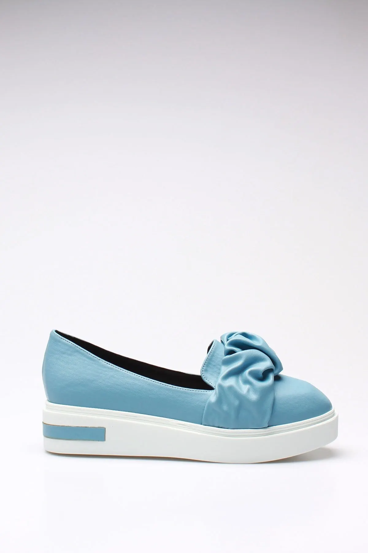 

Fashion Style women's Light Blue Leather Casual Flat Shoes