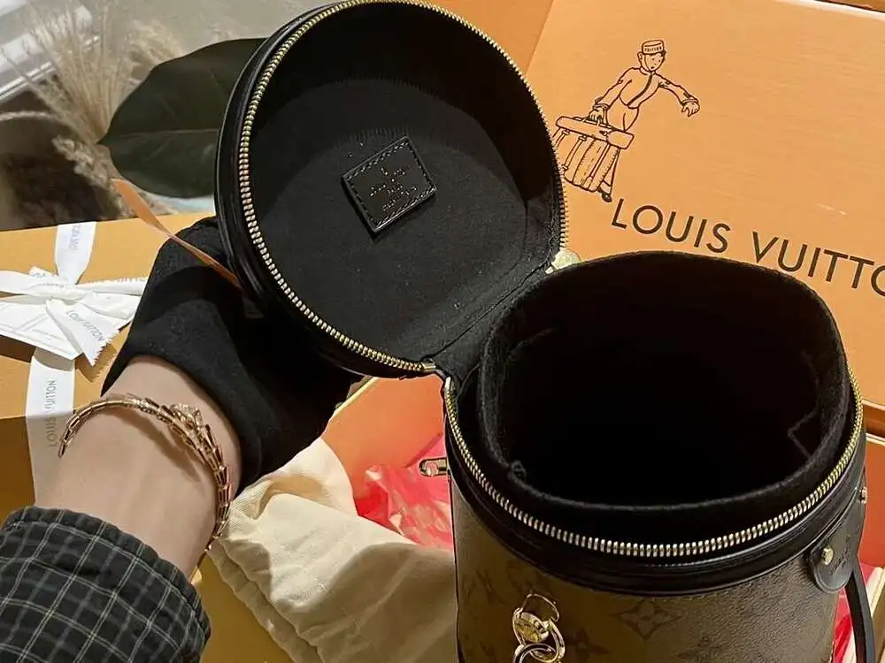 In Style Of LV LouisVuitton 2024 Новая КошелеК Через Плечо Сумка-меССенджер Модная Женская