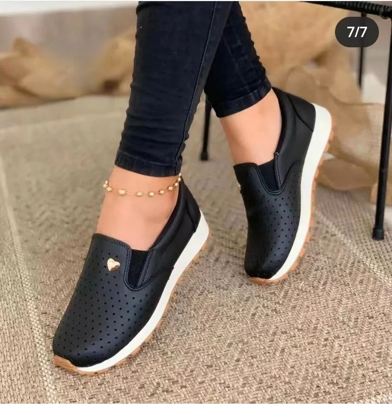 

2022 Women Fashion Vulcanized Sneakers Platform Solid Color Flats Ladies Shoes Casual Breathable Wedges Ladies Walking Sneakers
