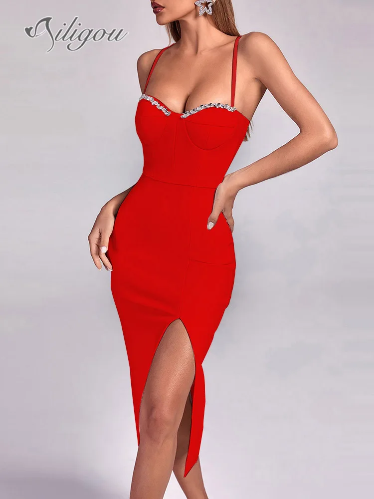 

Ailigou Women's Fashion Bead Chain Crystal Design Mid-length Sexy V-neck Spaghetti Strap Halter Celebrity Party Bandage Dress