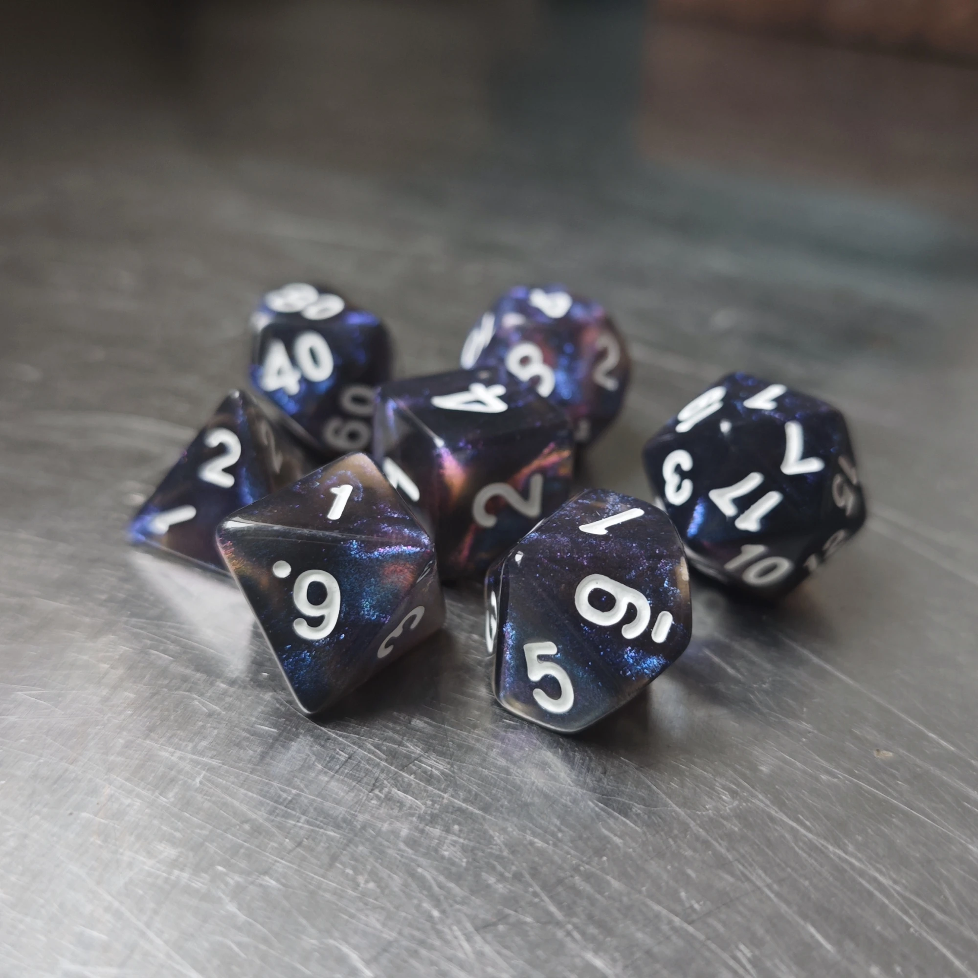 Фото 7 шт./компл. многогранные кости «Звездное небо» D&D COC Dice D4 D6 D8 D10 D% D12 D20 Настольные игры DND RPG №4