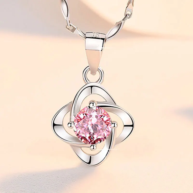 

Explosive Thai Silver Classic Clover Necklace Zircon Pendant Jewelry Wholesale