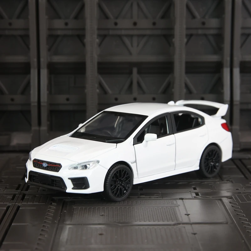Фото Модель автомобиля Subaru WRX STI из сплава, масштаб 1:30, с открывающимися дверями, капотом и багажником, со звуковыми и световыми эффектами, в комплекте с подарками. №2