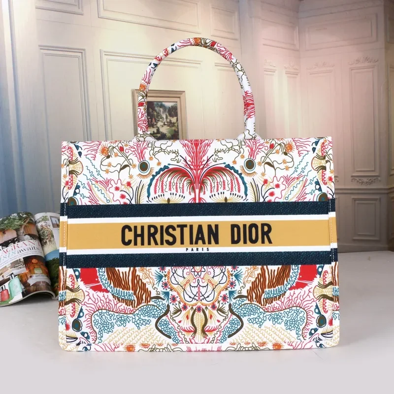 

A21005 Hot Men and Women Leather Medium Large Handbag Shoulder Bags Large Capacity Ladies Single Shoulder Bag Crossbody Bag