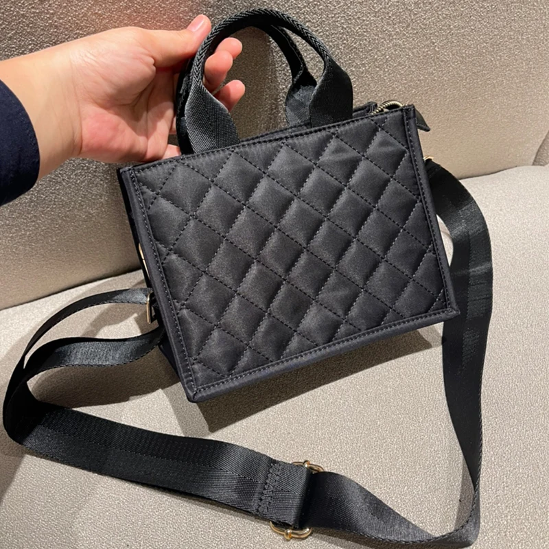 

Nylon Cloth Diamond Lattice Bags For Women Luxury Designer Handbags Purse 2023 New Fashion Small Square Shoulder Crossbody Bag
